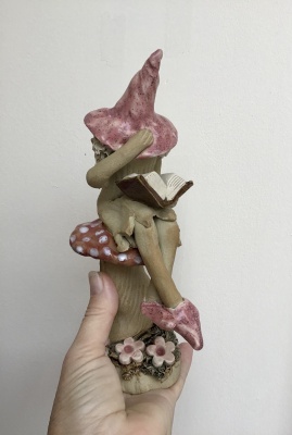 Shy fairy on Mushroom